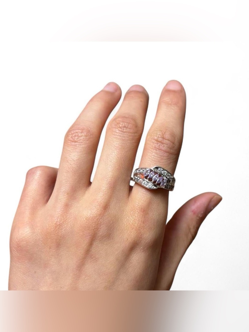 Silver 18 KGP Ring W Faux Purple & White Diamonds Size 6